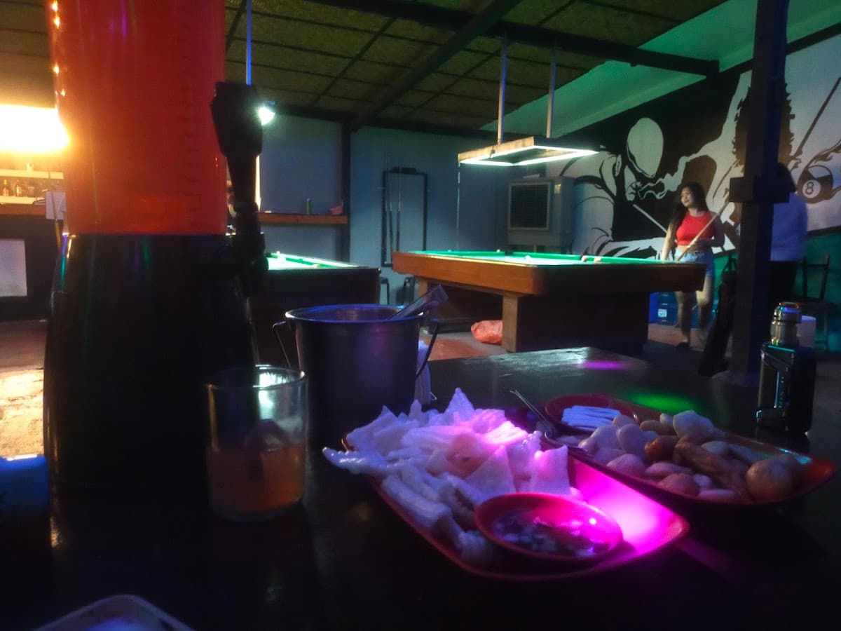 Kamalig Grill & Sports Bar