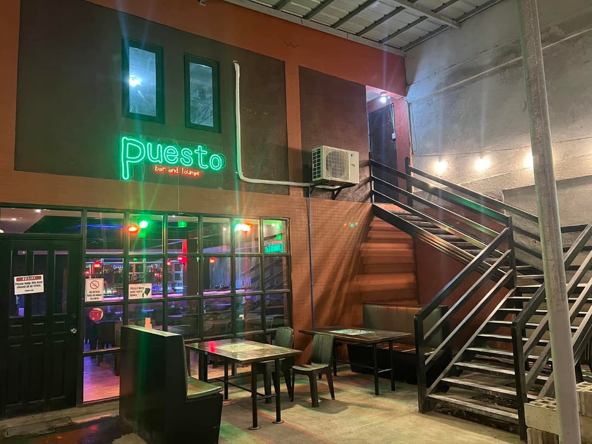 Puesto Bar and Lounge