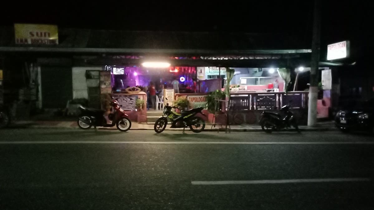 Romel's Tapsilogan, Bulalohan, & Restobar